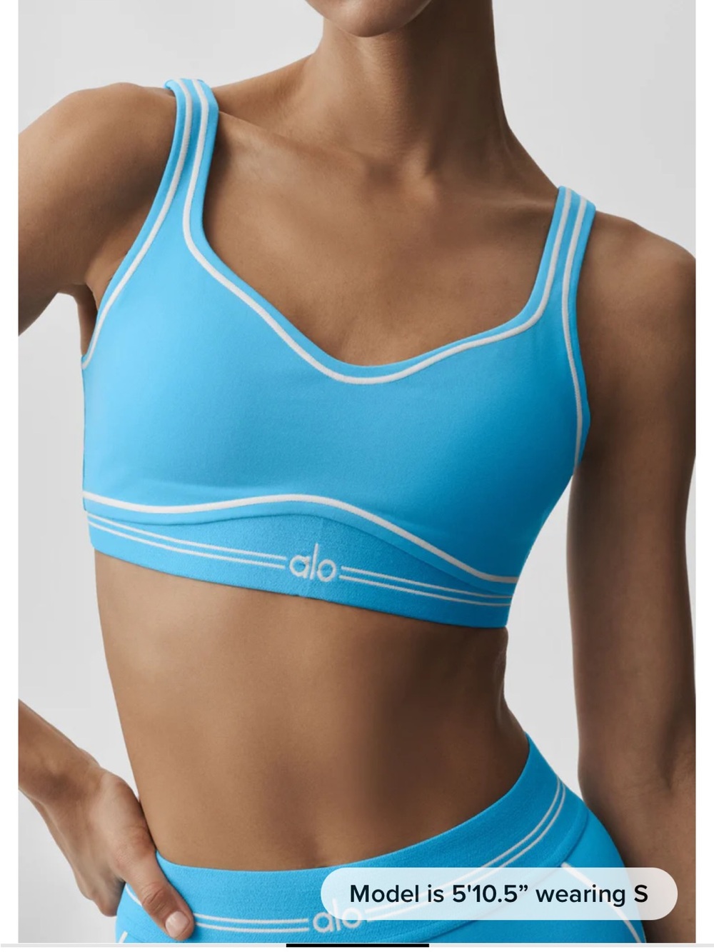 NEVER WORN ALO Yoga Airbrush Heart Throb Sports Bra - Picture 9 of 10